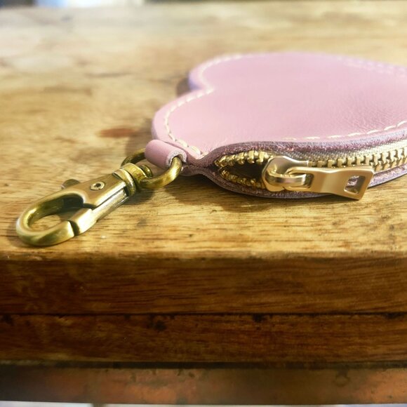 Portland Leather Heart Coin Pouch Keychain Vintage Pink Brass Zip Bag Charm - Picture 3 of 5